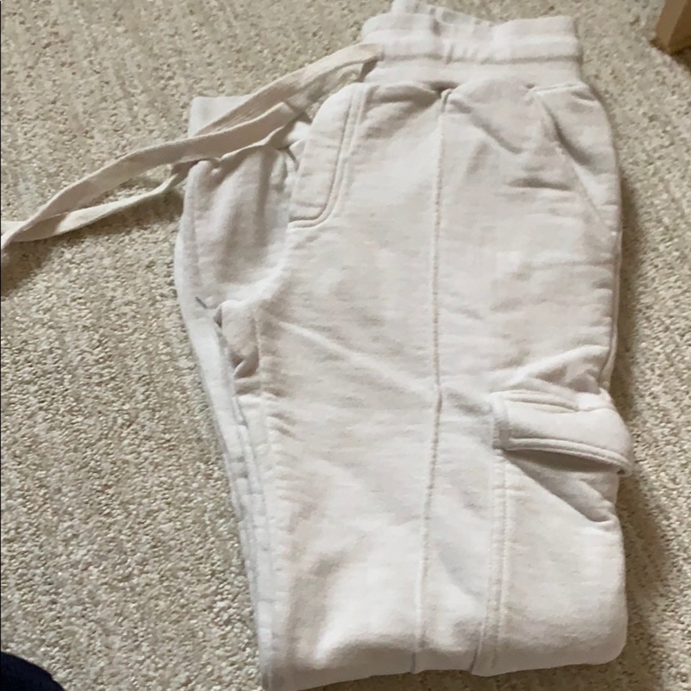 Cargo sweatpants. Perfect condition